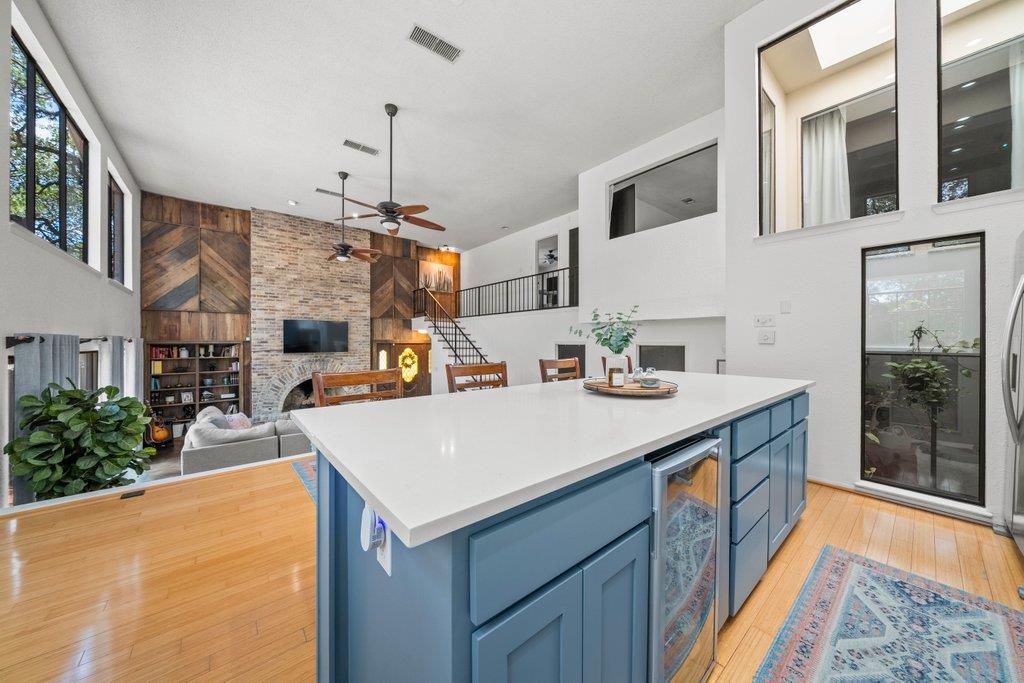 702 California BLVD # 702