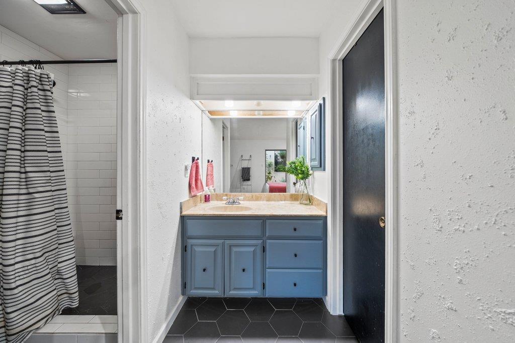 702 California BLVD # 702