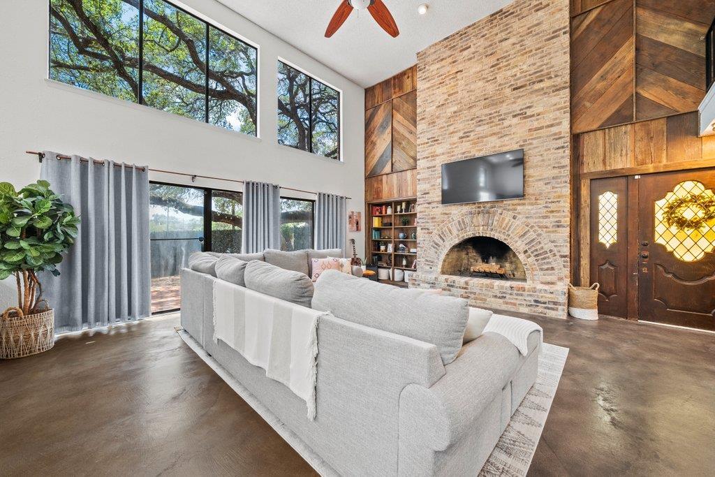 702 California BLVD # 702