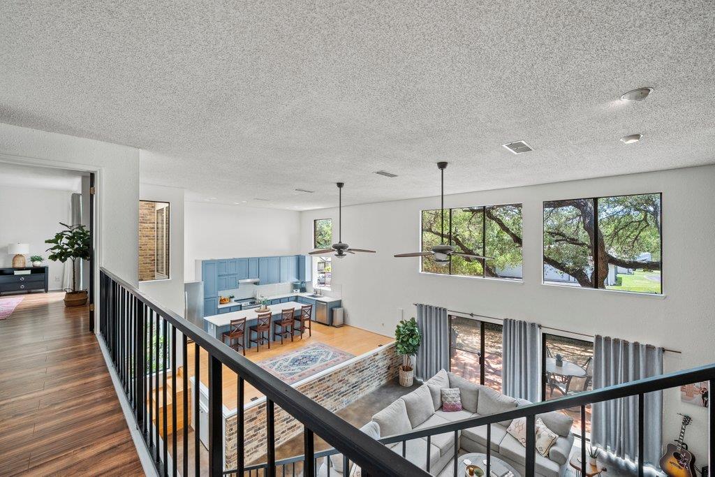 702 California BLVD # 702