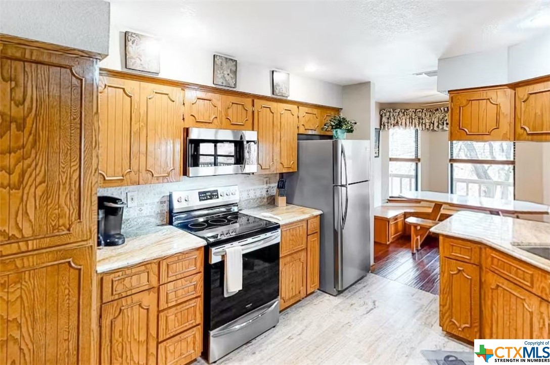 48 River Oak Drive