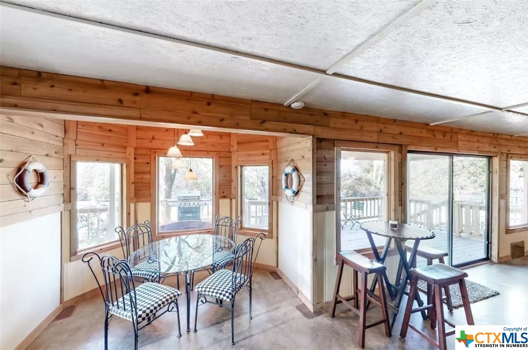 48 River Oak Drive
