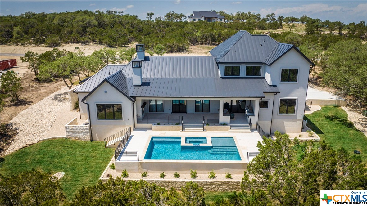 1621 Paradise Parkway