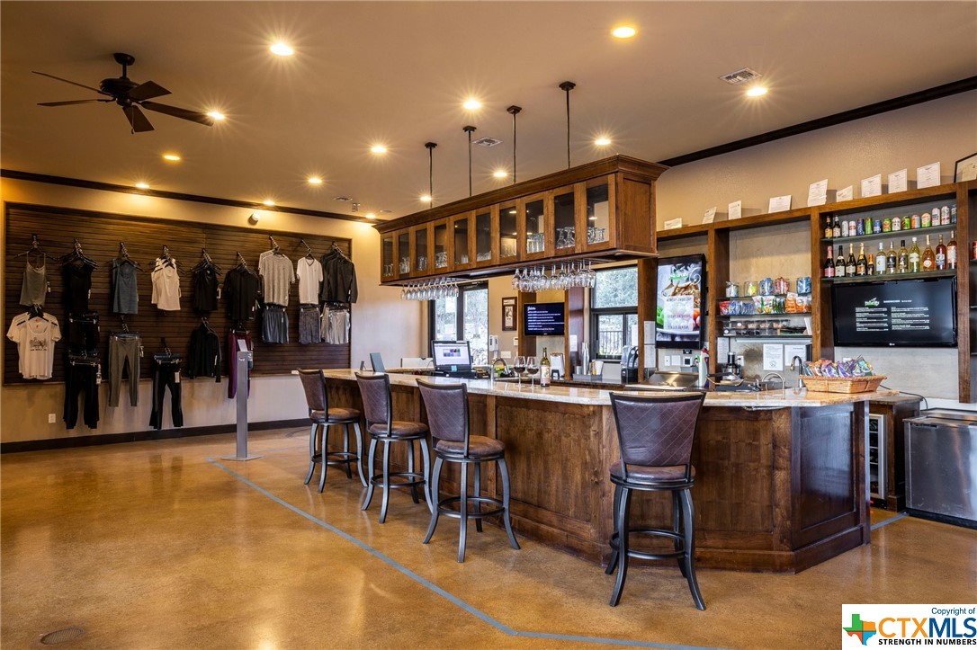 2526 Billabong Avenue