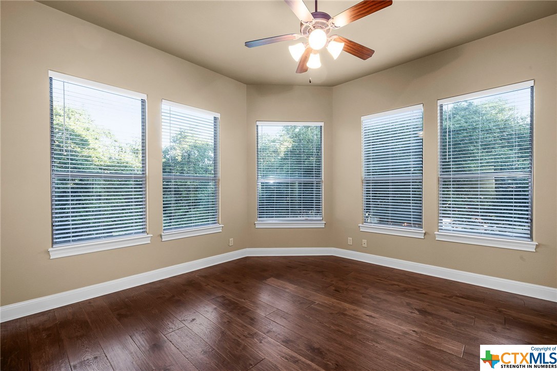 10320 Hunters Path
