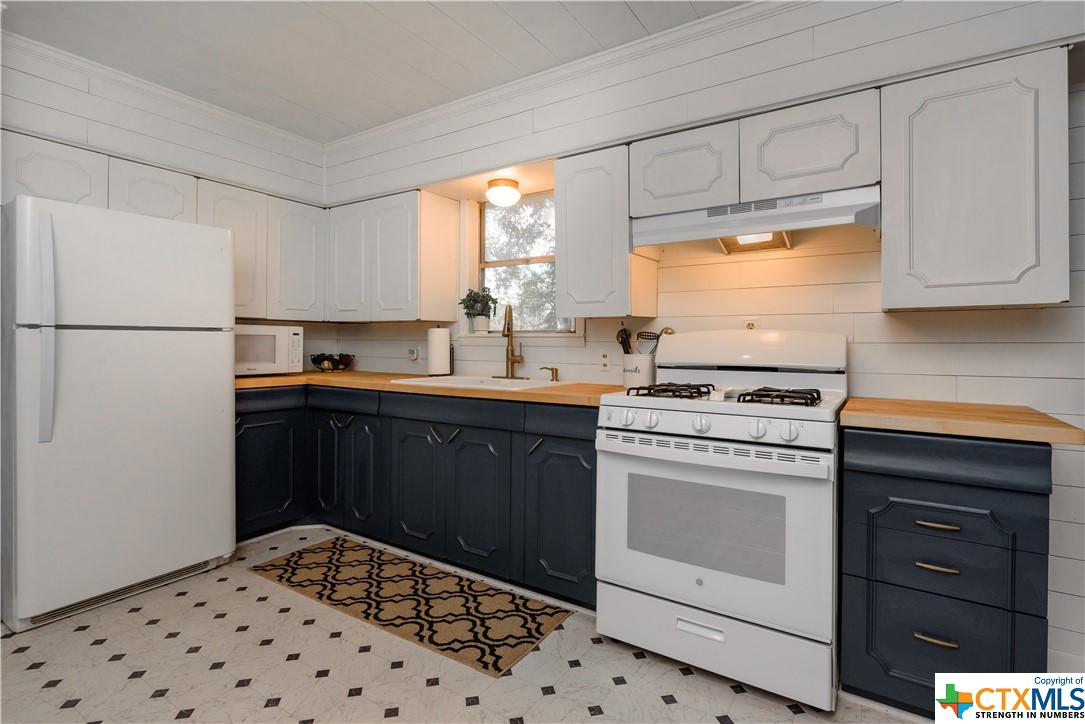 961 San Antonio Avenue