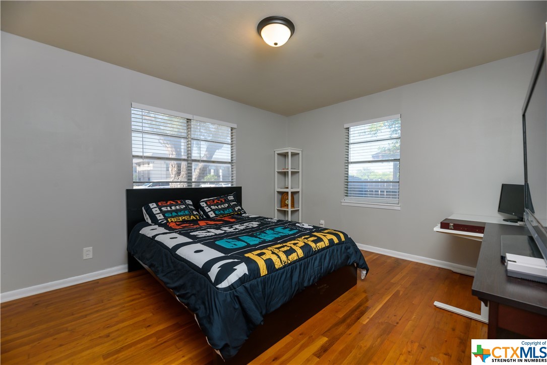 961 San Antonio Avenue