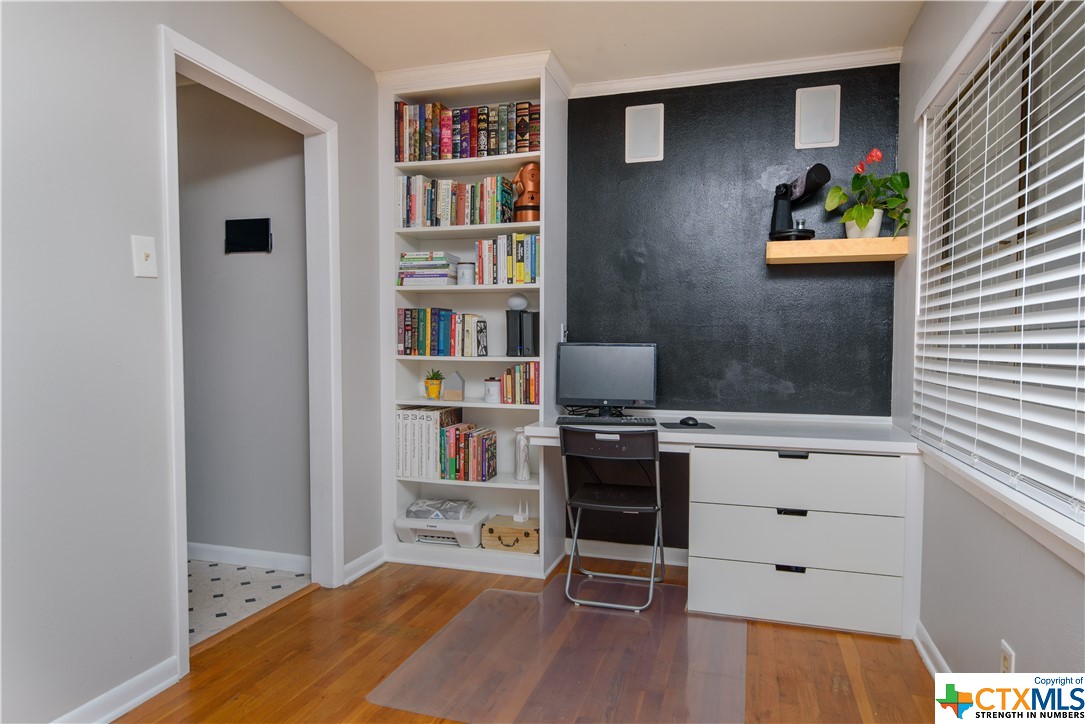 961 San Antonio Avenue