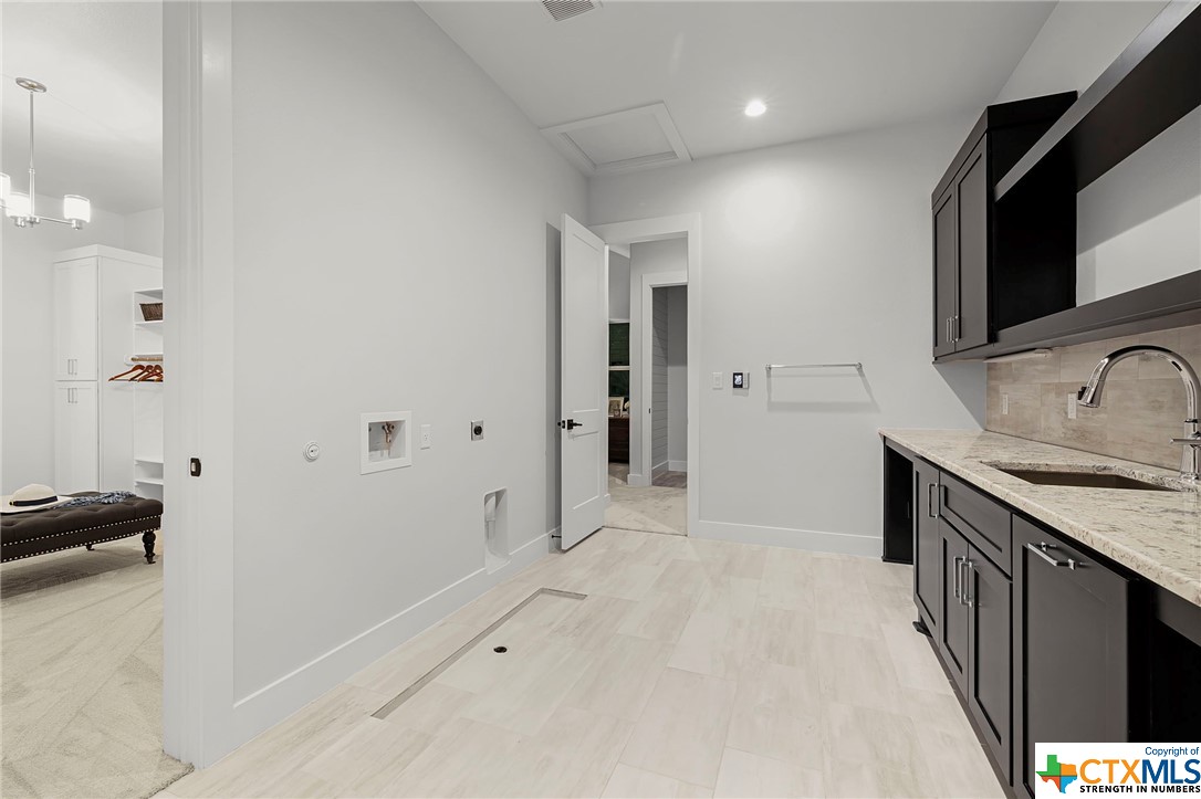 5970 Colin Ridge