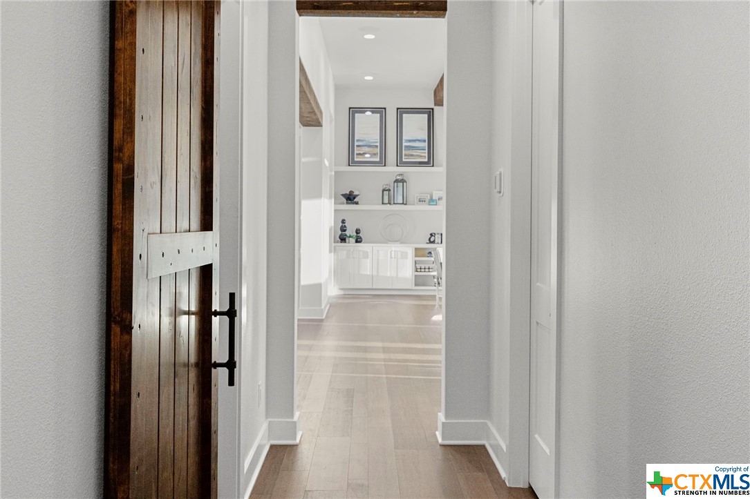 5970 Colin Ridge