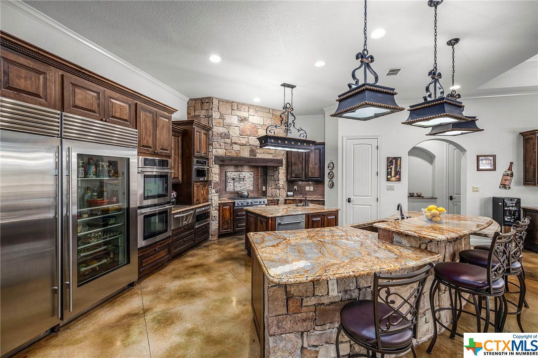 6008 Keller Ridge