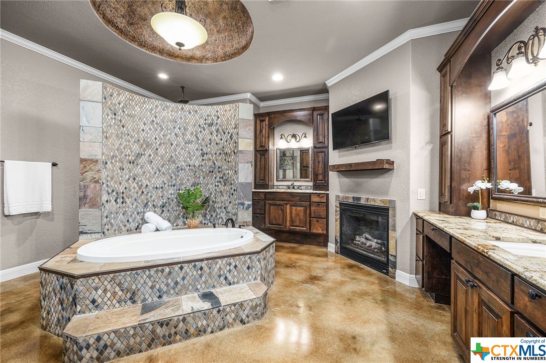 6008 Keller Ridge