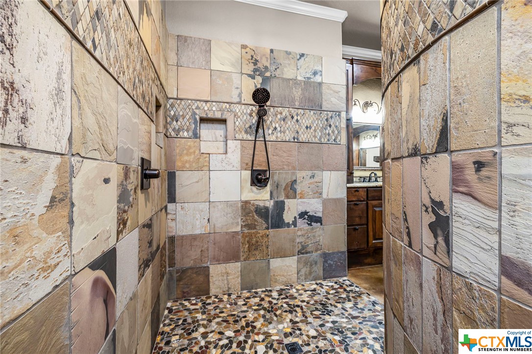 6008 Keller Ridge