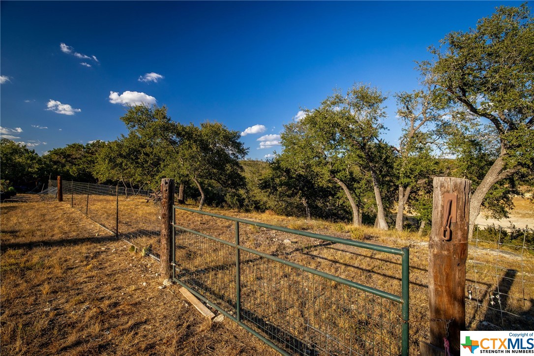 474 Thoroughbred Lane