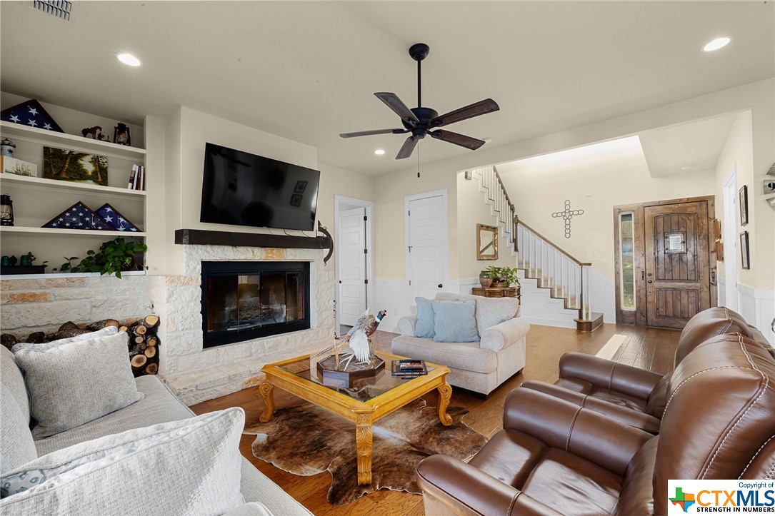 474 Thoroughbred Lane