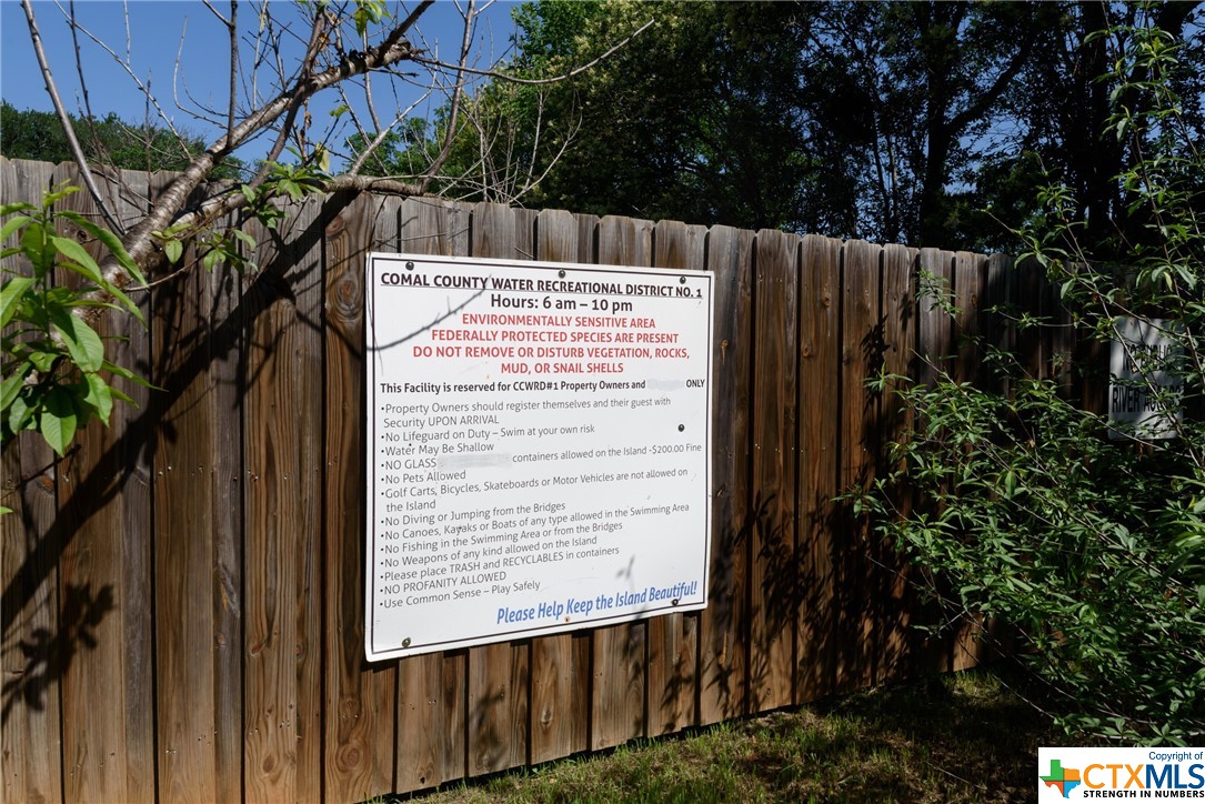 311 Lakeview Boulevard