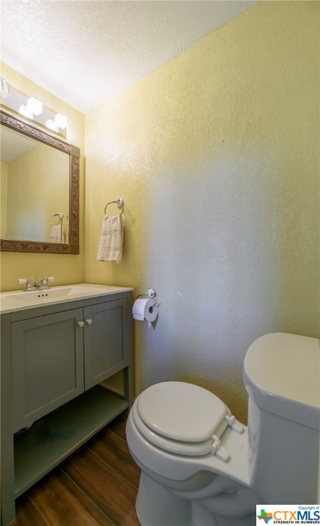 311 Lakeview Boulevard