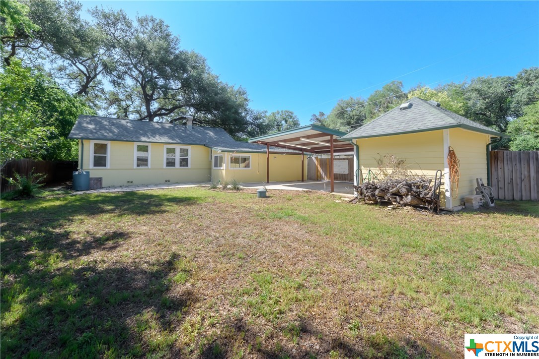 311 Lakeview Boulevard