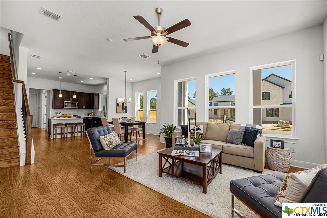 608 N Guenther Avenue