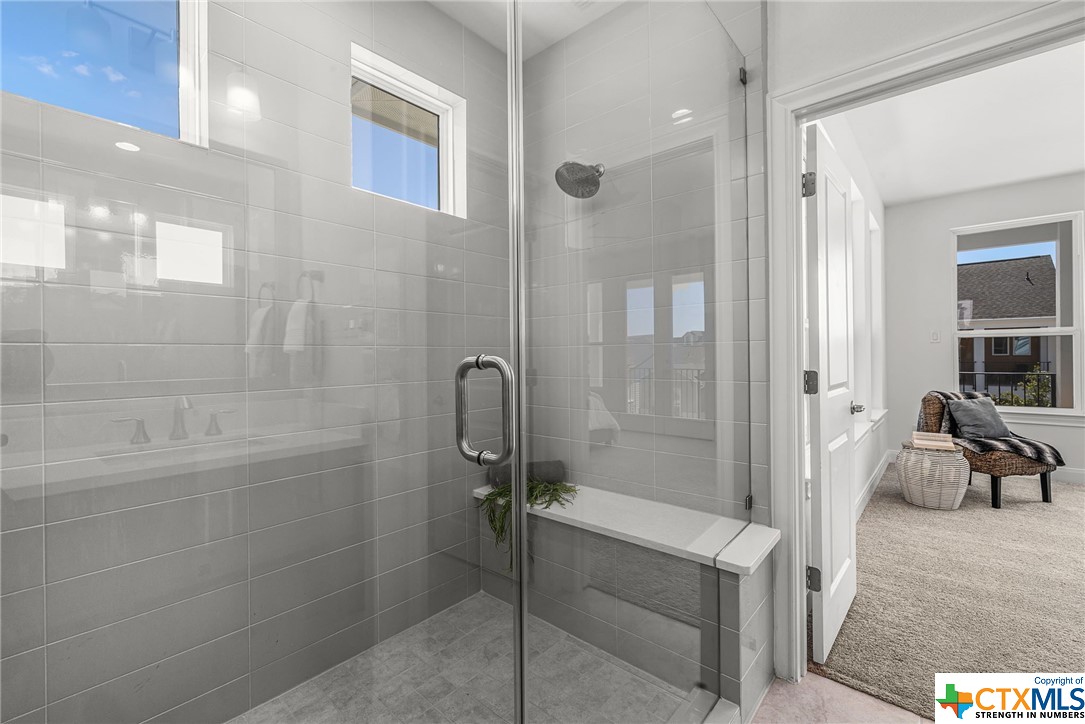 608 N Guenther Avenue