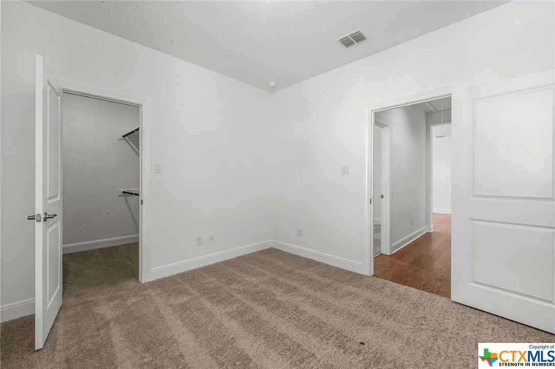 608 N Guenther Avenue