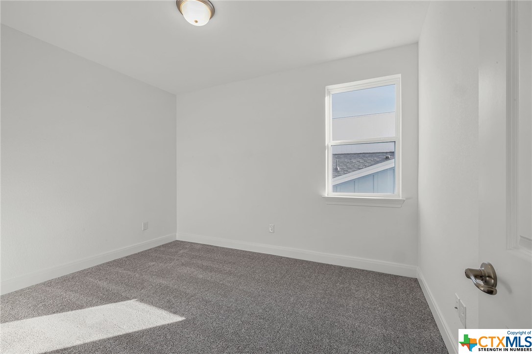 901 N Academy Avenue