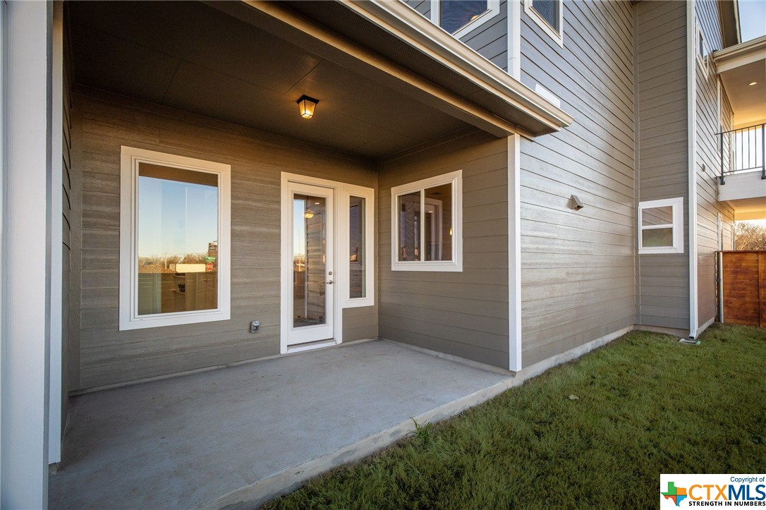 901 N Academy Avenue