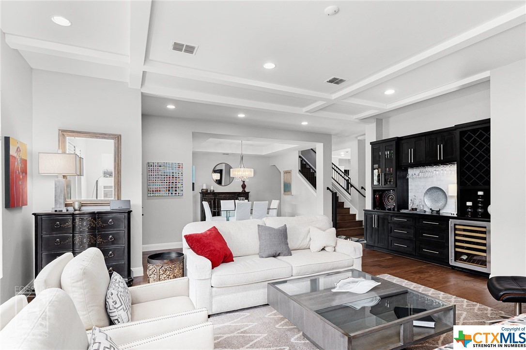 2530 Wallaby Circle