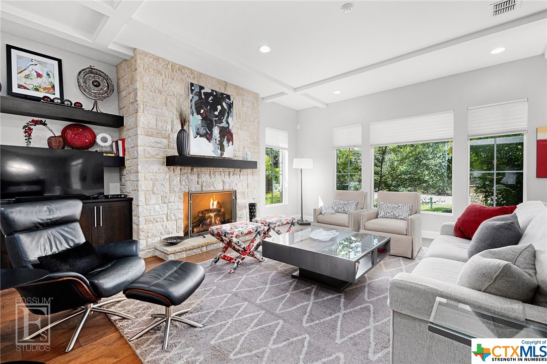 2530 Wallaby Circle