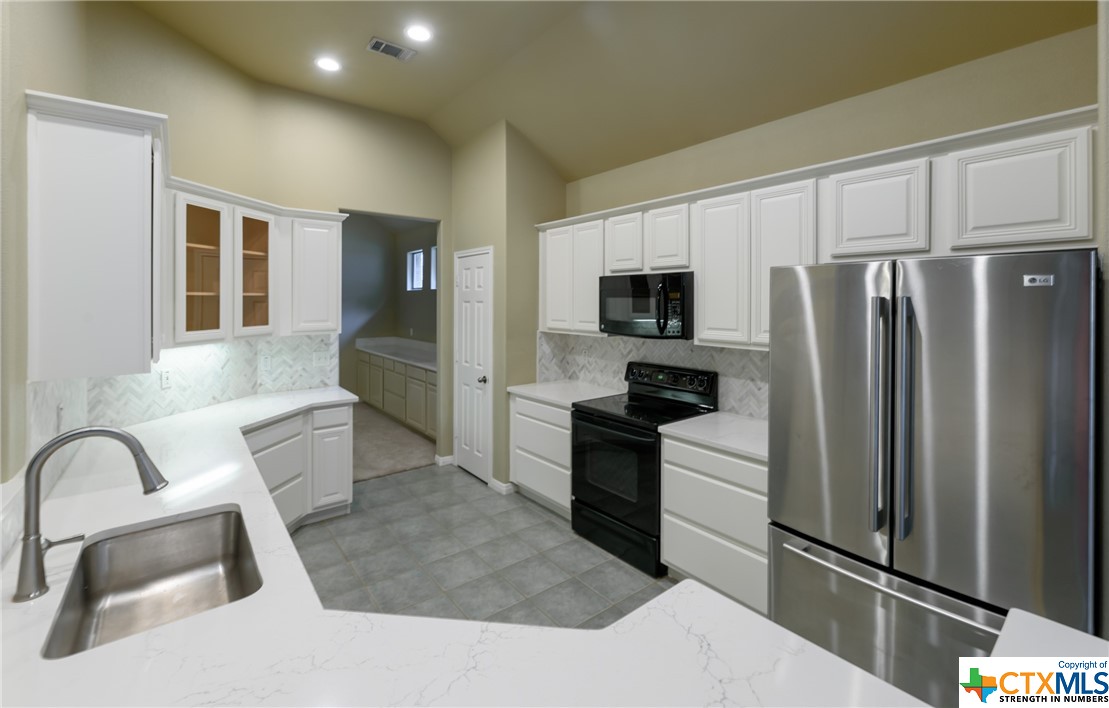 302 Bonner Boulevard