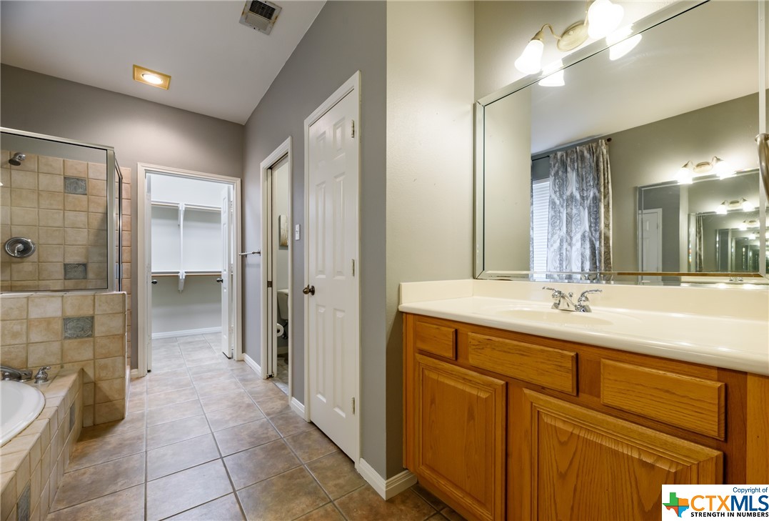 302 Bonner Boulevard