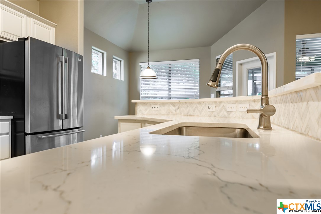 302 Bonner Boulevard