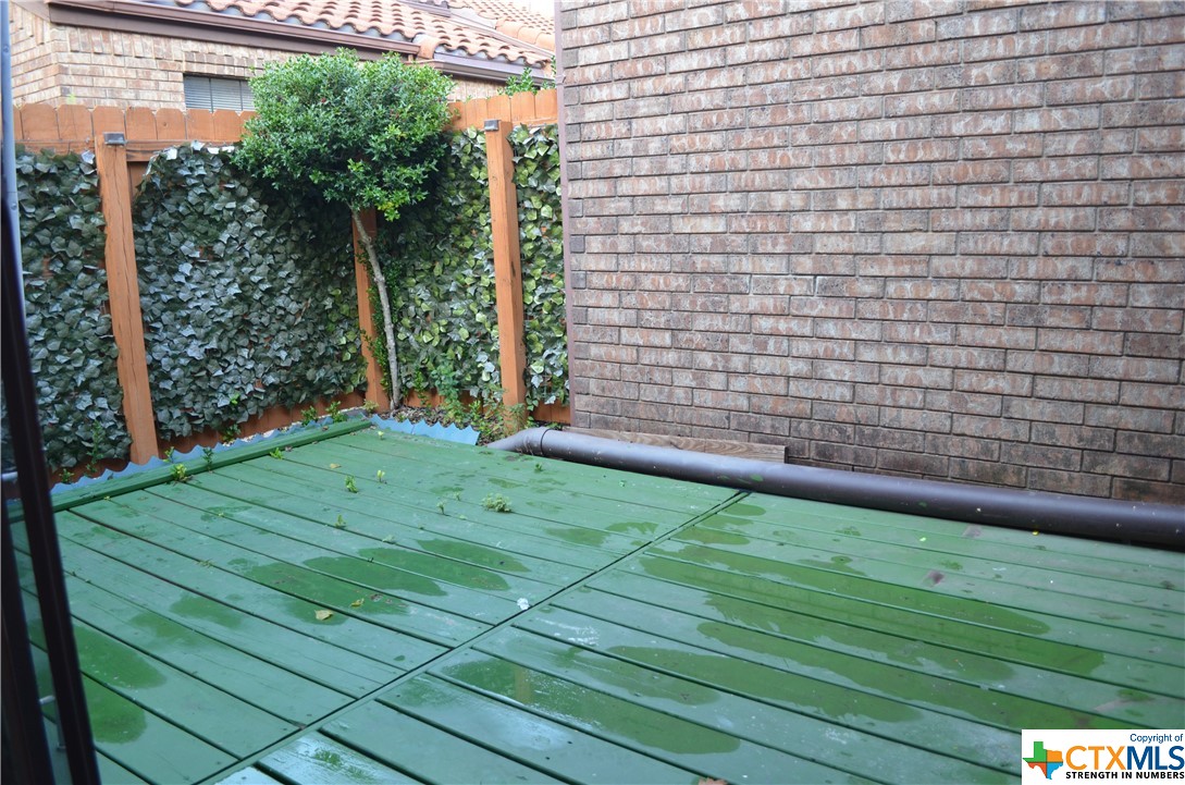 1133 Ashby Street 14