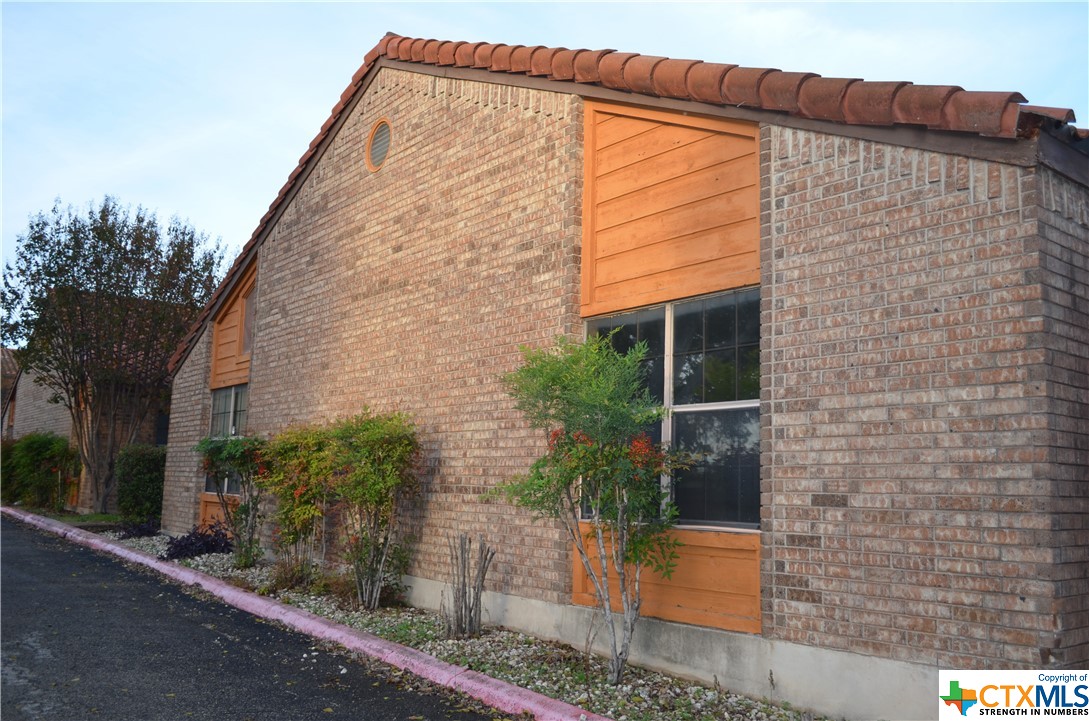 1133 Ashby Street 14