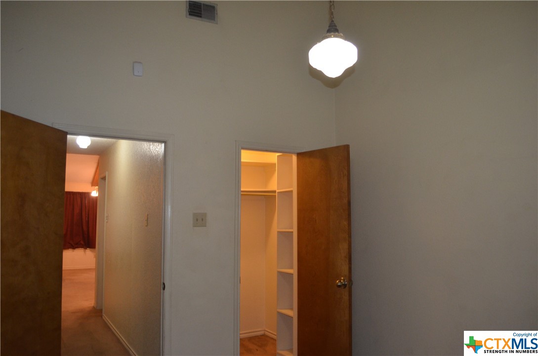 1133 Ashby Street 14