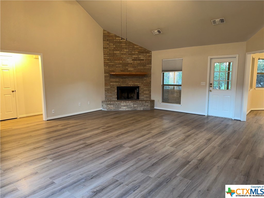 412 E Tanglewood Drive