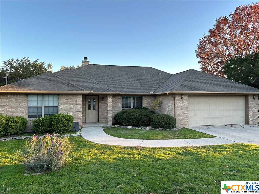 412 E Tanglewood Drive