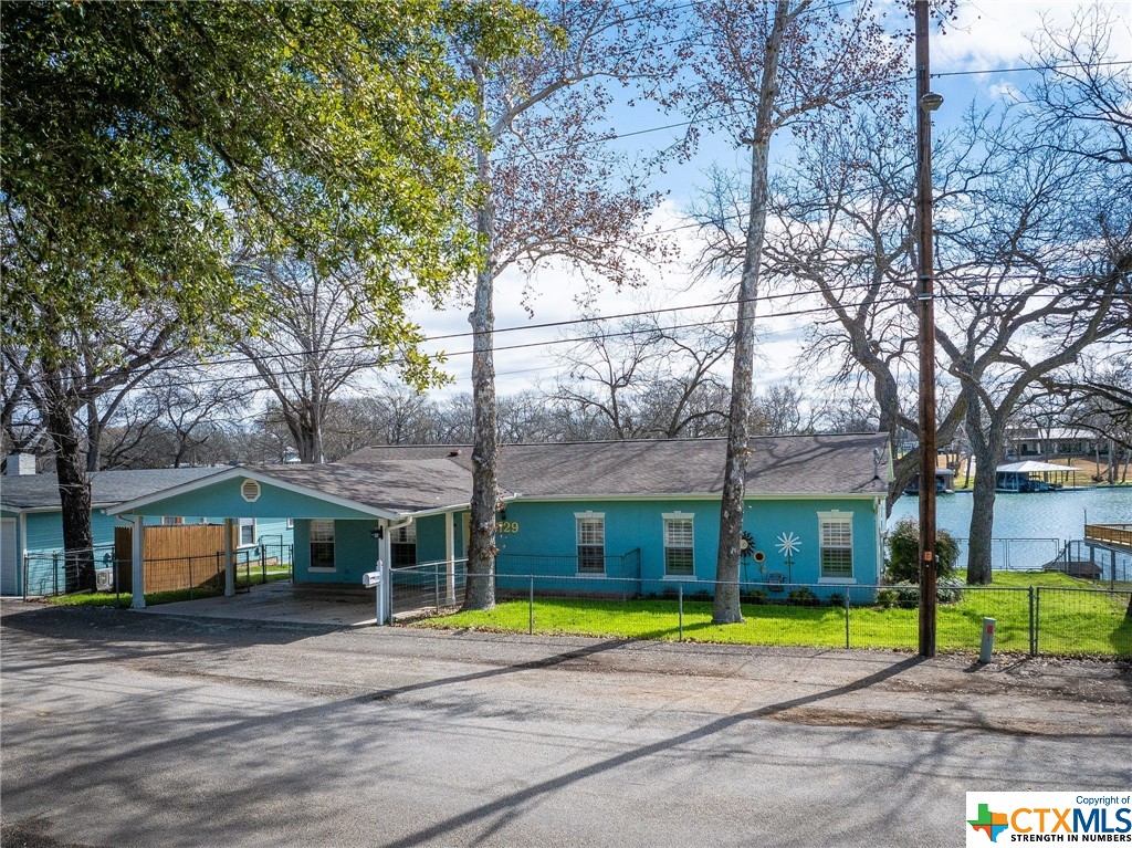 729 Mary Boulevard