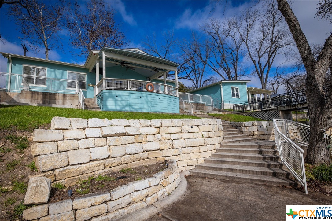 729 Mary Boulevard