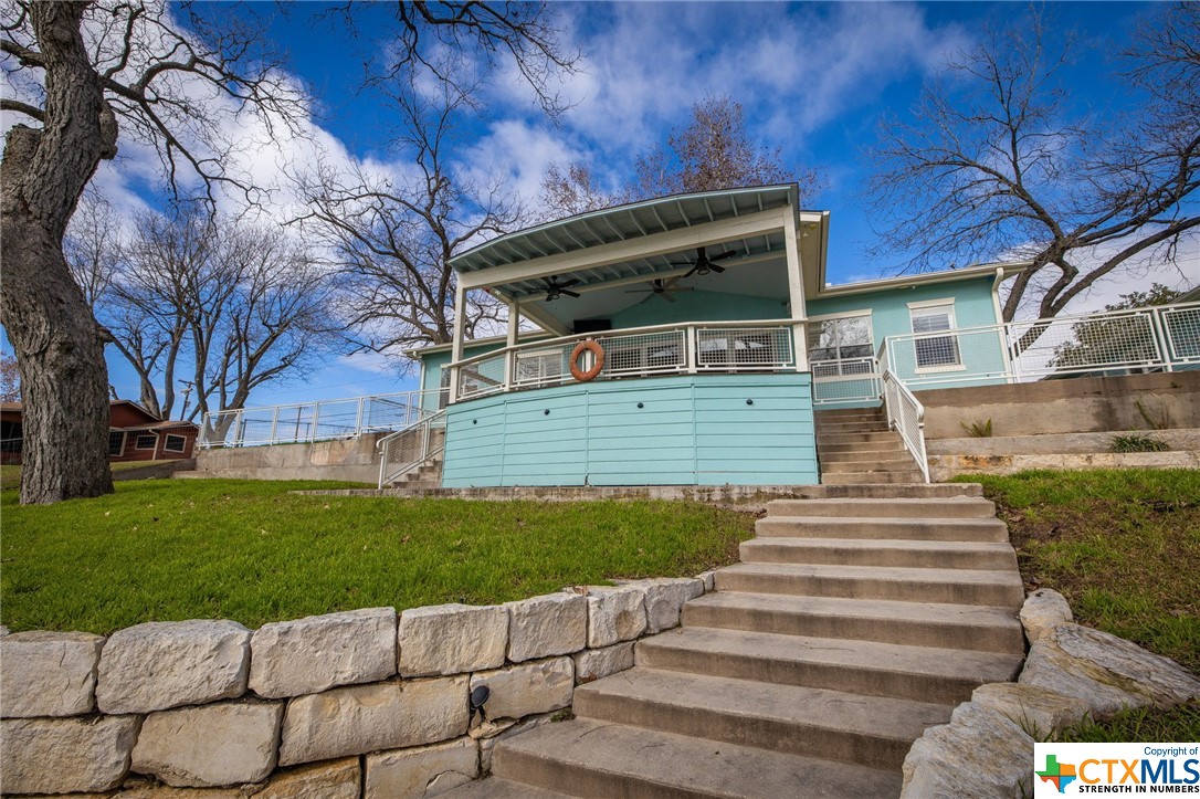 729 Mary Boulevard