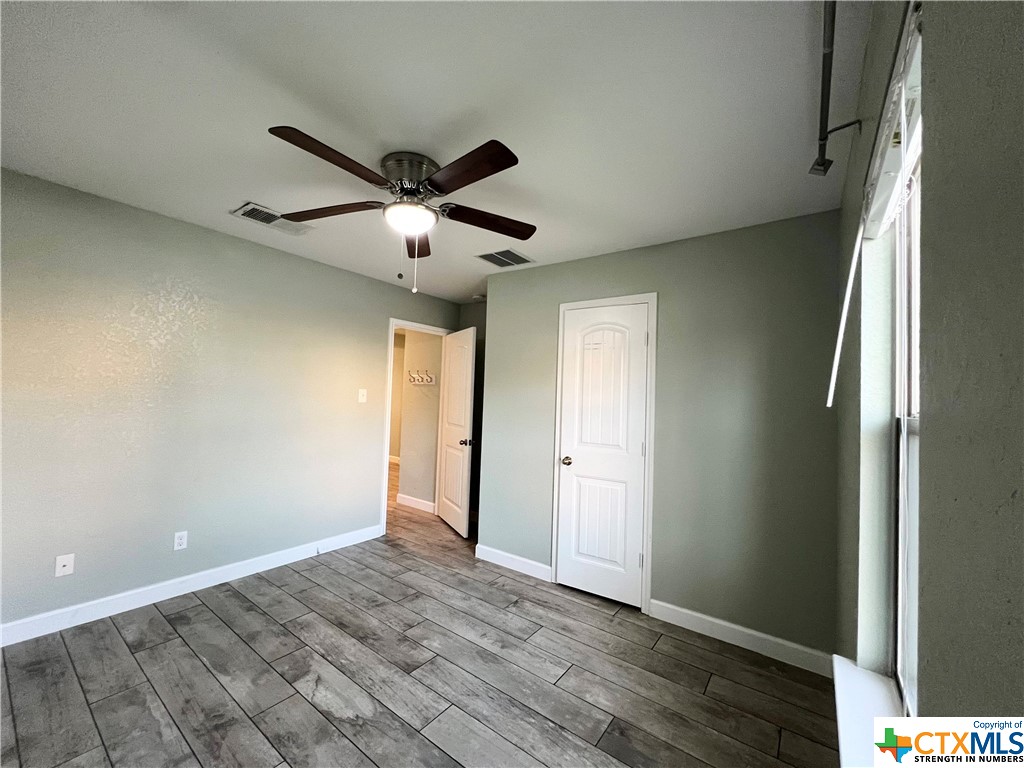 1442 Jordan Crossing