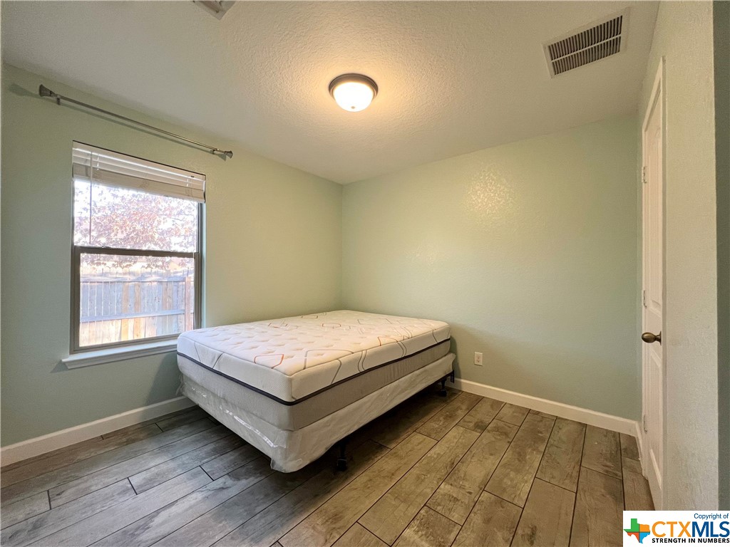 1442 Jordan Crossing