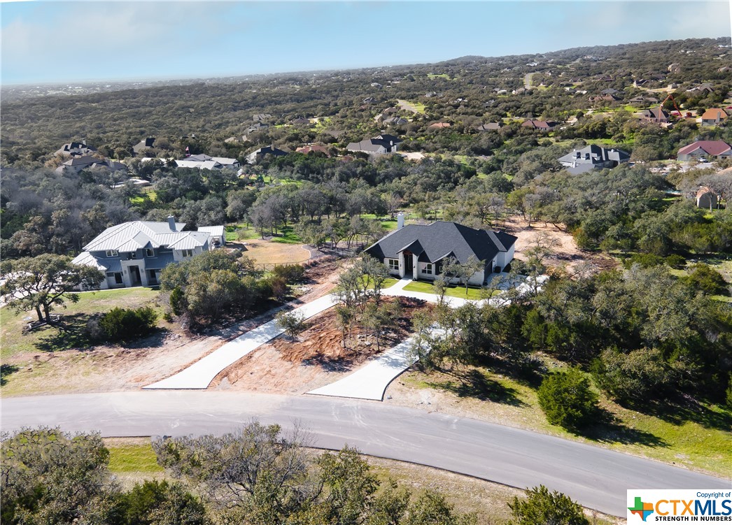 518 Paradise Hills