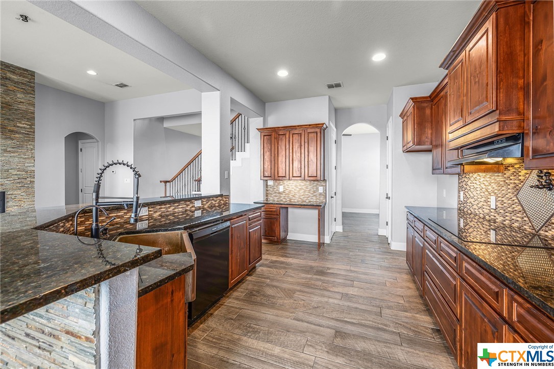 2074 Town Creek Road