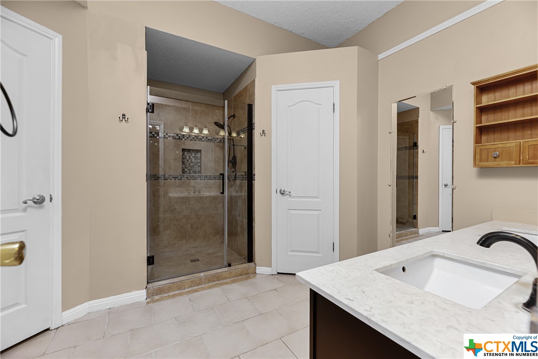 105 Sky Country Dr. Drive