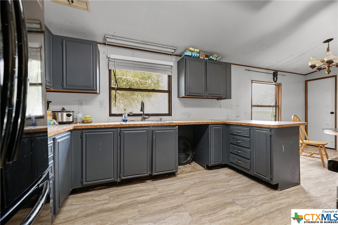 1111 Vivroux Ranch Road