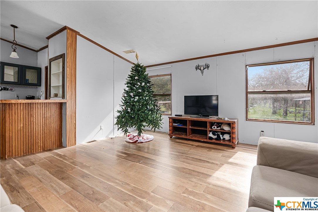 1111 Vivroux Ranch Road