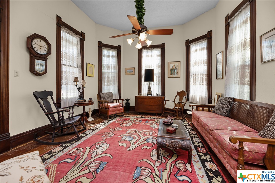 222 E Ireland Street