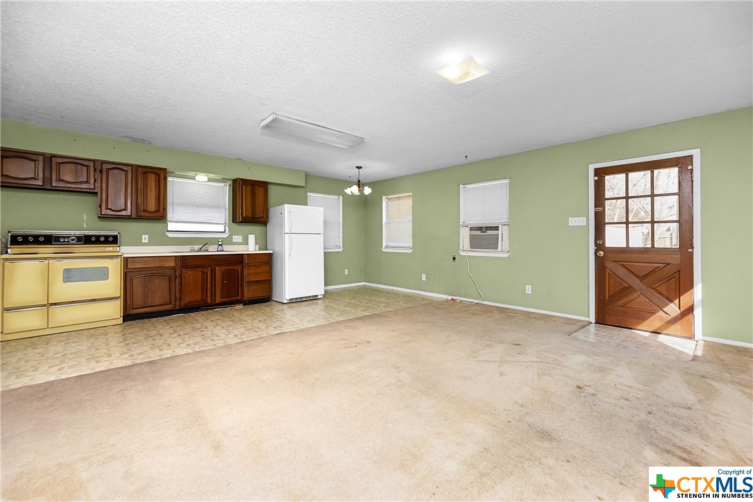 222 E Ireland Street