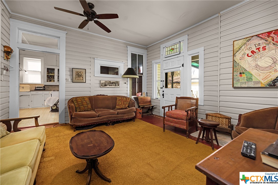 222 E Ireland Street